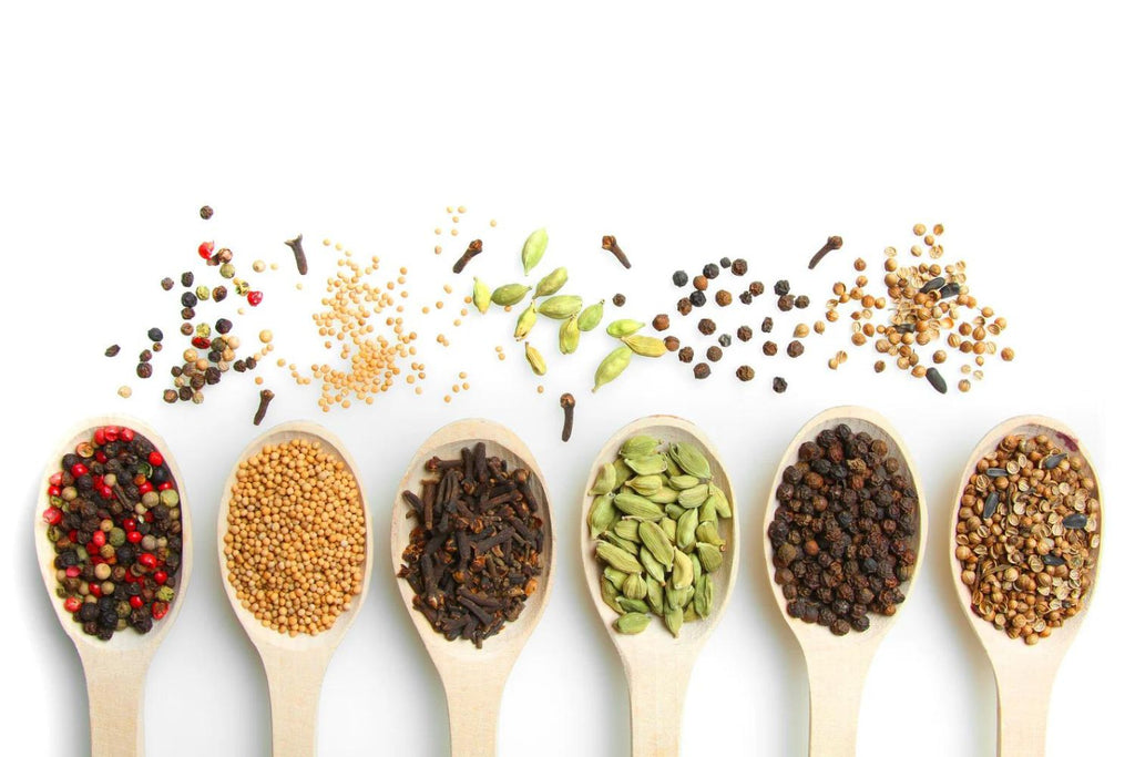 Keeping Spices Fresh and Uncontaminated with Silica Gel Packets