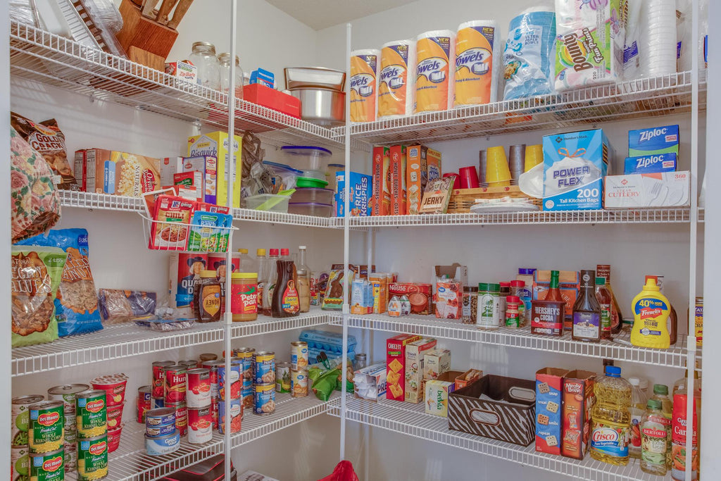 Essential Emergency Food Storage Tips for Beginners